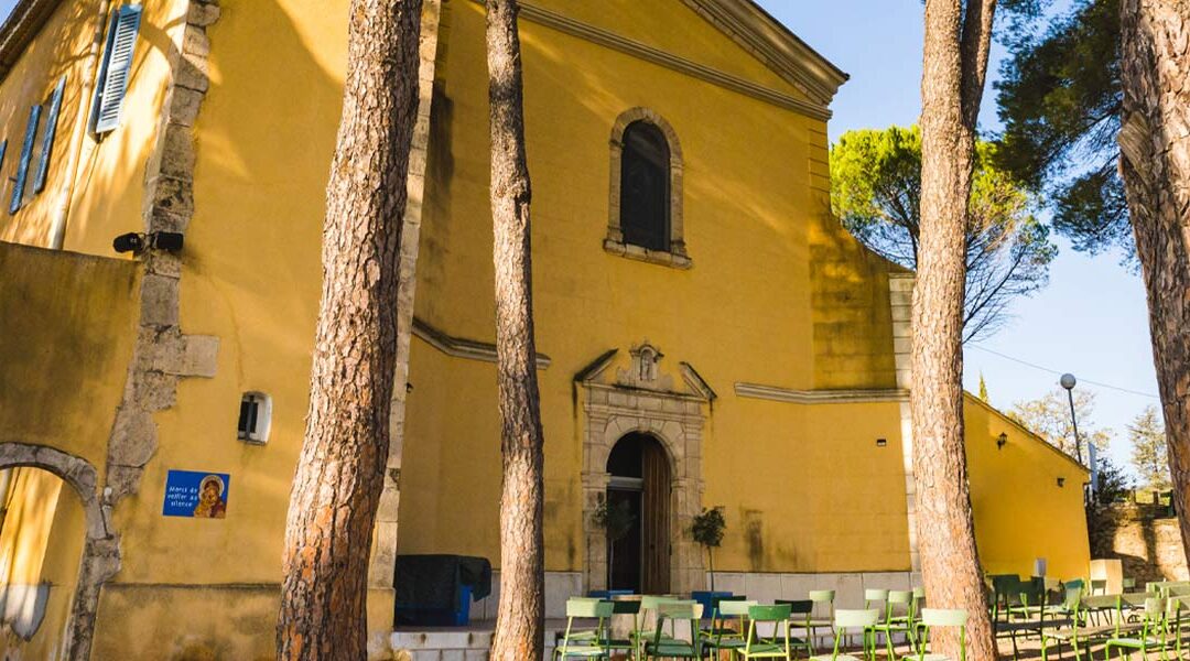 Notre-Dame de Grâces à Cotignac : sanctuaire historique du Mont Verdaille