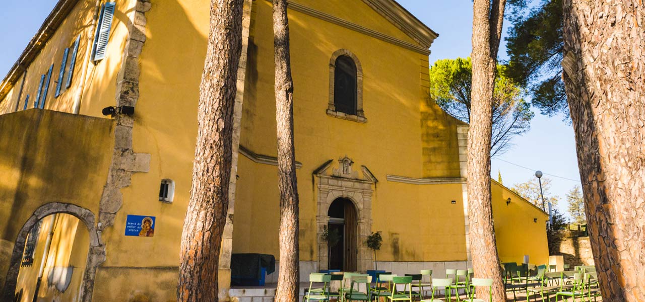 Notre-Dame de Grâces à Cotignac : sanctuaire historique du Mont Verdaille